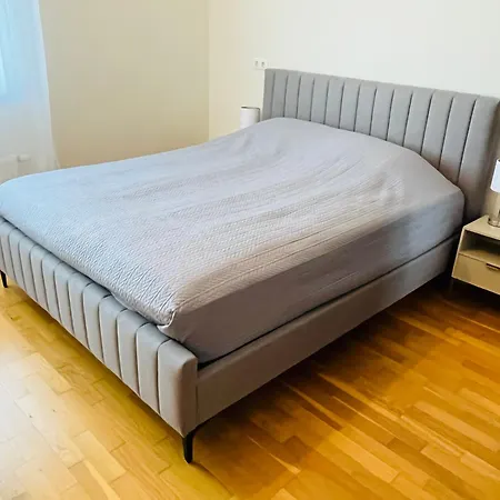 Apartman Joekalda Riverside