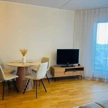 Joekalda Riverside Apartman *